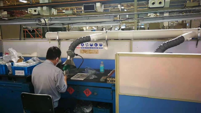 車間焊接煙塵抽排系統(tǒng)，選高負(fù)壓還是低負(fù)壓？